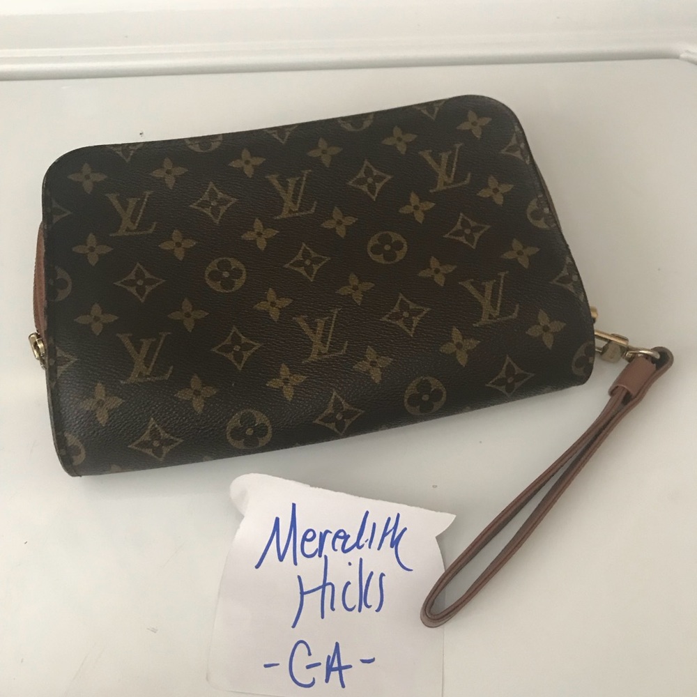 LV orsay clutch.